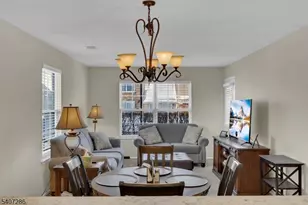 39 Loch Ln, Roxbury Township, NJ 07852 - Photo 7