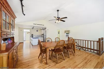 8 Wendy Way, Greenwood Lake, NY 10925 - Photo 13