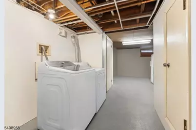 60 White Oak Rd, Parsippany, NJ 07054 - Photo 17