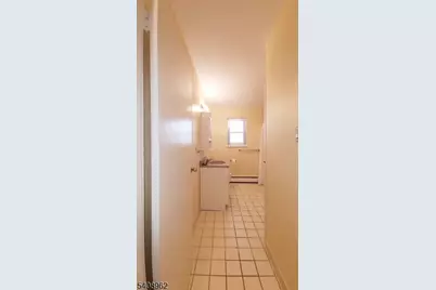 93 Fox Rd. #2B, Edison Twp., NJ 08817 - Photo 17