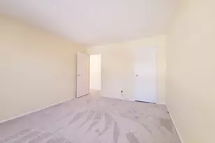 93 Fox Rd, Edison Twp., NJ 08817 - Photo 13