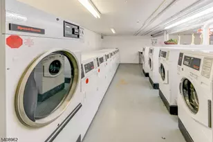 93 Fox Rd, Edison Twp., NJ 08817 - Photo 19