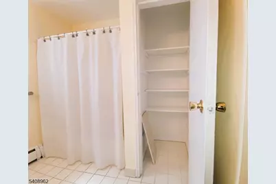 93 Fox Rd. #2B, Edison Twp., NJ 08817 - Photo 19