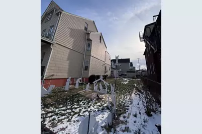 414 20th Ave, Paterson, NJ 07513 - Photo 13