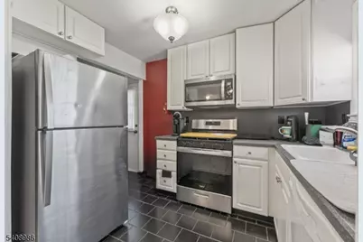 102 Barnsdale Rd, Clifton, NJ 07013 - Photo 5