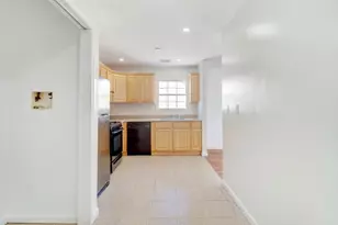 91 William St, East Orange, NJ 07017 - Photo 5