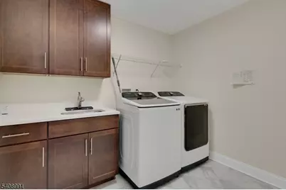 2 Maddie Ct, Woodbridge Township, NJ 07067 - Photo 35