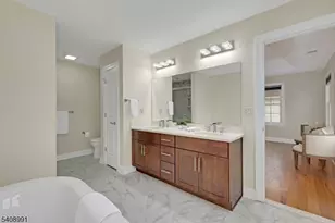 2 Maddie Ct, Woodbridge Township, NJ 07067 - Photo 41