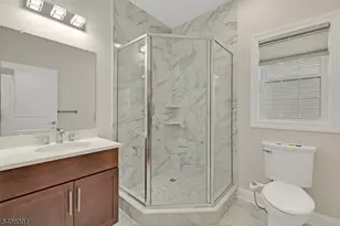 2 Maddie Ct, Woodbridge Township, NJ 07067 - Photo 21