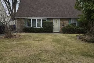 8 Andrew St, Green Brook Township, NJ 08812 - Photo 1