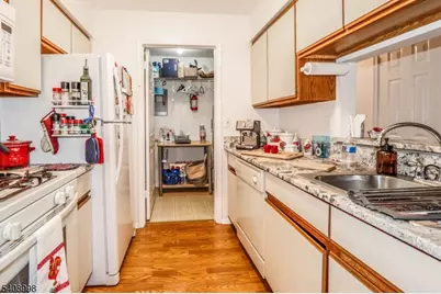 62 Haverhill Pl, Franklin Township, NJ 08873 - Photo 13