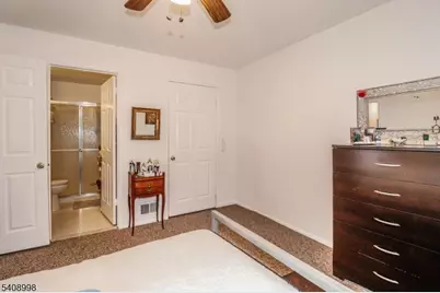 62 Haverhill Pl, Franklin Township, NJ 08873 - Photo 21