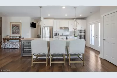 3 Vanderbilt Blvd #406, Florham Park, NJ 07932 - Photo 3