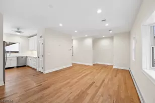 182 A East 25th St, Paterson, NJ 07514 - Photo 7