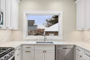 182 A East 25th St, Paterson, NJ 07514 - Photo 9