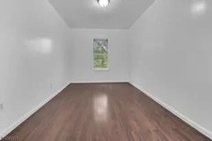 54 3rd St, Newark, NJ 07107 - Photo 5