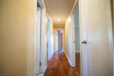 832 E Henry St #1, Linden, NJ 07036 - Photo 9