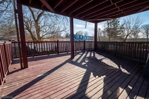 832 E Henry St, Linden, NJ 07036 - Photo 13