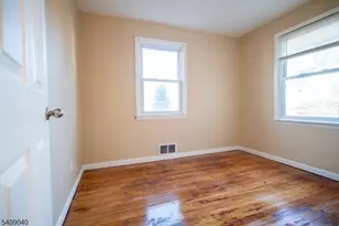 832 E Henry St, Linden, NJ 07036 - Photo 11