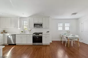 2210 Stecher Ave, Union Township, NJ 07083 - Photo 7