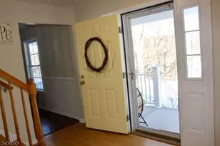 18 Harborside Dr, Vernon Twp., NJ 07461 - Photo 11