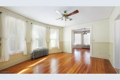 4 Sylvester St, Cranford Township, NJ 07016 - Photo 13