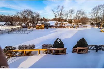 6 Bering Way, Franklin Township, NJ 08873 - Photo 43