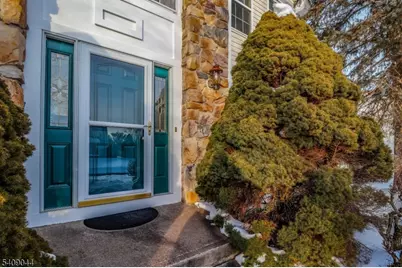 6 Bering Way, Franklin Township, NJ 08873 - Photo 5