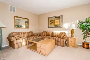 6 Bering Way, Franklin Township, NJ 08873 - Photo 9