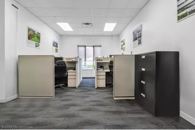 140 W Main St, Clinton Township, NJ 08829 - Photo 11