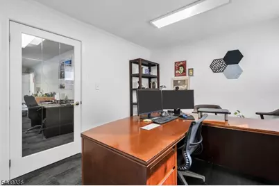 140 W Main St, Clinton Township, NJ 08829 - Photo 35