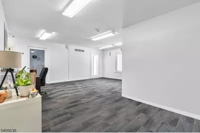 140 W Main St, Clinton Township, NJ 08829 - Photo 29