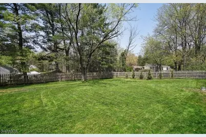 552 Foothill Rd, Bridgewater, NJ 08807 - Photo 31