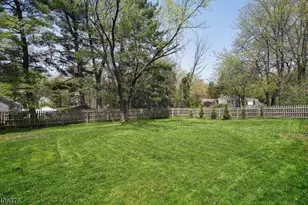 552 Foothill Rd, Bridgewater, NJ 08807 - Photo 31