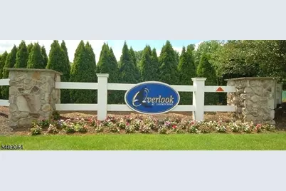 1056 Deerhaven Ter, Lopatcong Township, NJ 08886 - Photo 7