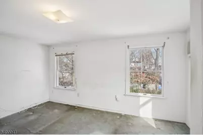 279 Genesee Ave, Englewood, NJ 07631 - Photo 19