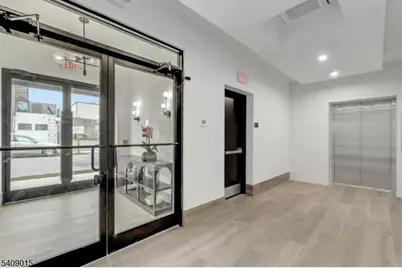 255 Ridge Rd #203, Lyndhurst Township, NJ 07071 - Photo 7