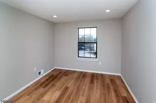 69 Fisher Dr, Franklin Township, NJ 08823 - Photo 19