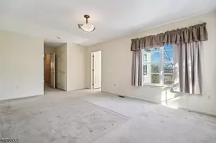 163 Gladstone Dr, Parsippany, NJ 07054 - Photo 15