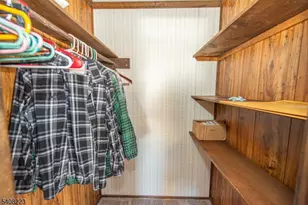 643 County Rd 517, Vernon, NJ 07461 - Photo 17