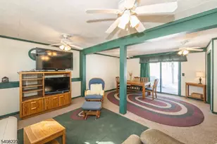 643 County Rd 517, Vernon, NJ 07461 - Photo 11