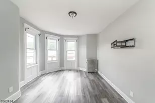 68 Mill St, Belleville, NJ 07109 - Photo 9