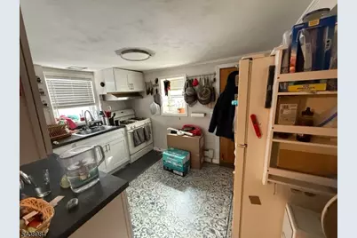 17 Emma Pl, Clifton, NJ 07013 - Photo 3