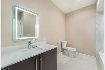 717 Preakness Ave, Totowa, NJ 07502 - Photo 7