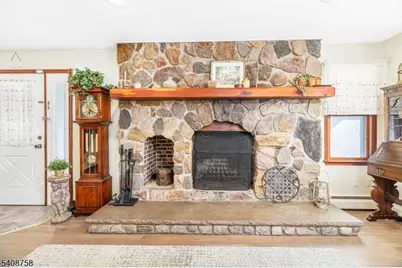 18 Sagamore Trl, Sparta Township, NJ 07871 - Photo 5