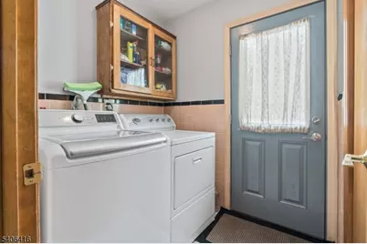 24 Rivendell Rd, Roxbury Township, NJ 07876 - Photo 17