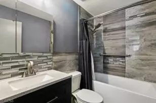 116 Harrow Dr, Franklin Township, NJ 08873 - Photo 13