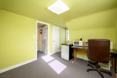 279 Amboy Ave, Woodbridge Township, NJ 07095 - Photo 15