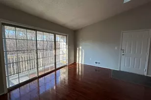 23 Chelsea Ct, Franklin Township, NJ 08823 - Photo 9