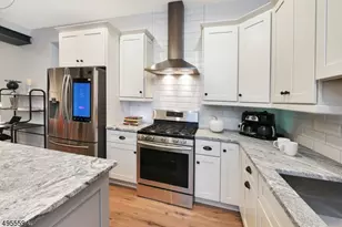 8 Personette St, Caldwell Boro Twp., NJ 07006 - Photo 11